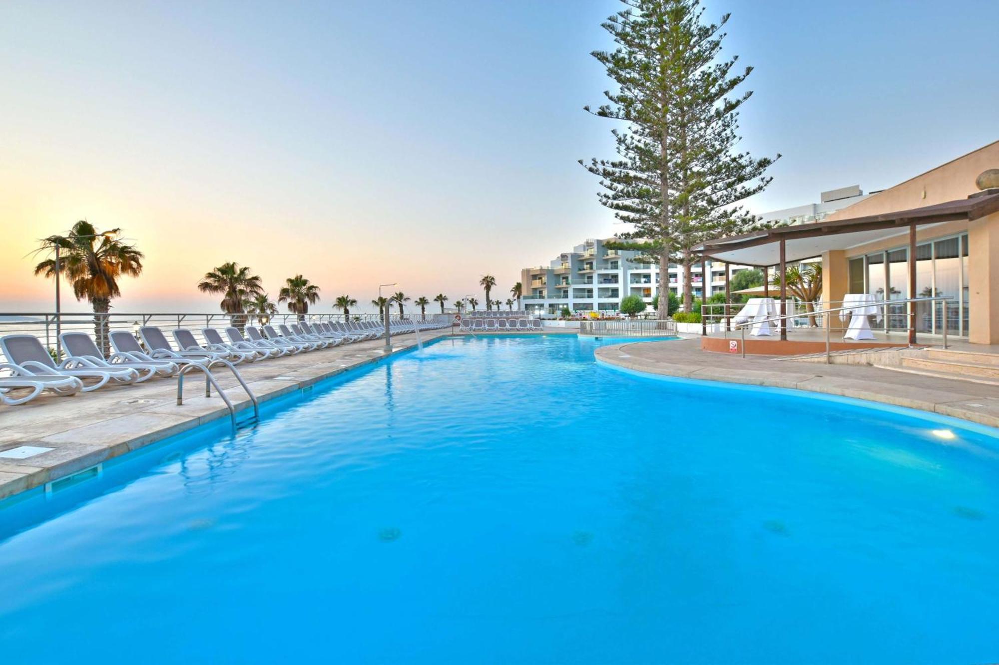 Doubletree By Hilton Malta Hotel 4*